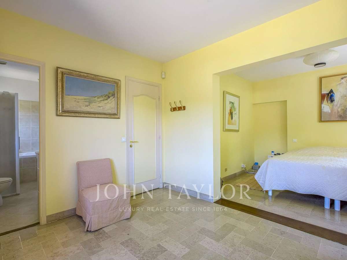 Villa Roquefort-les-Pins