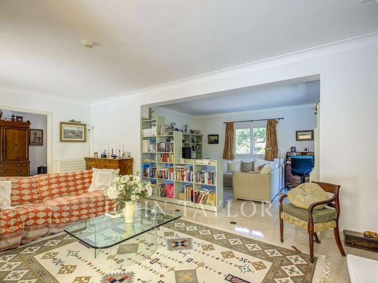 Villa Roquefort-les-Pins - 5 chambres - 219m²