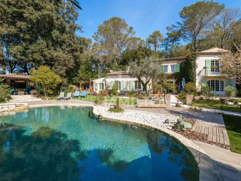Villa Roquefort-les-Pins - 5 chambres - 259m²