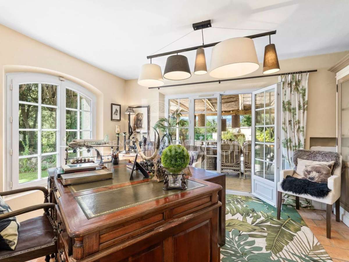 Villa Roquefort-les-Pins