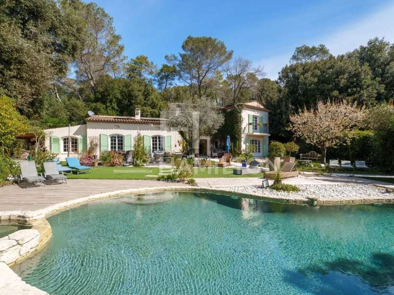 Villa Roquefort-les-Pins - 5 chambres - 259m²