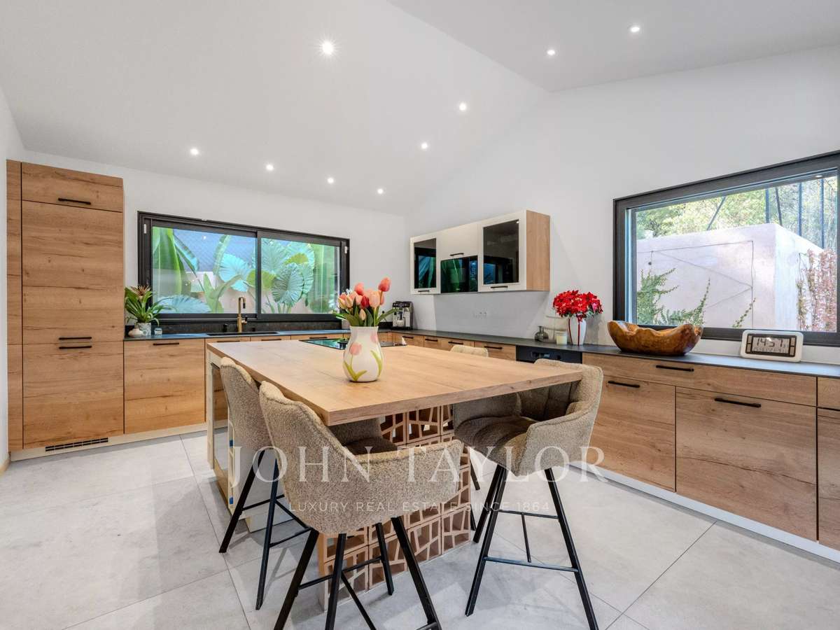 Villa Roquefort-les-Pins