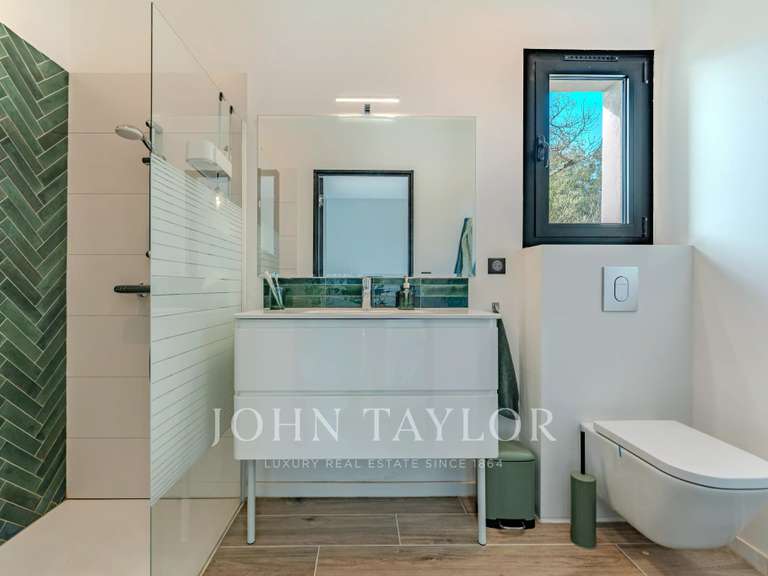 Villa Roquefort-les-Pins - 7 chambres - 323m²