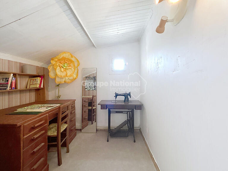 Maison Roquemaure - 6 chambres - 325m²
