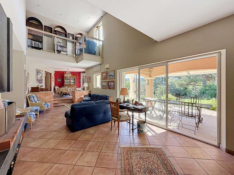 Maison Roquemaure - 4 chambres - 257m²