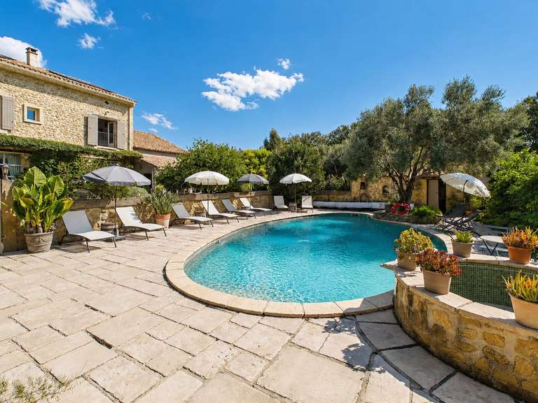 Maison Roquemaure - 13 chambres - 675m²