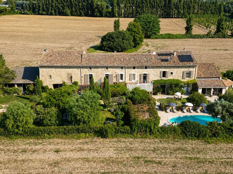 Maison Roquemaure - 13 chambres - 675m²