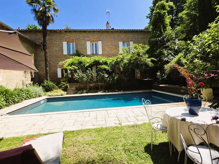 Propriété Roquettes - 6 chambres - 315m²