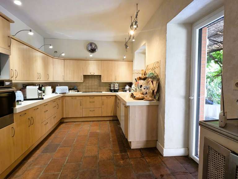 Propriété Roquettes - 6 chambres - 315m²