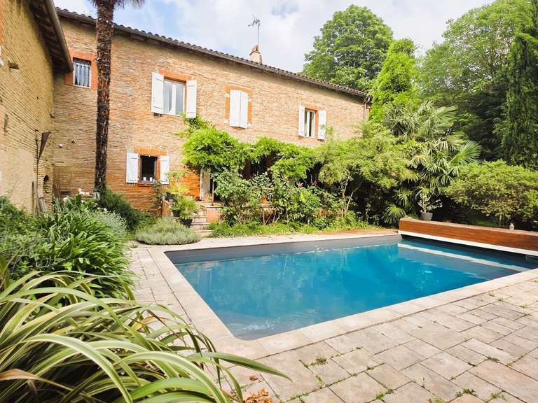 Propriété Roquettes - 6 chambres - 315m²