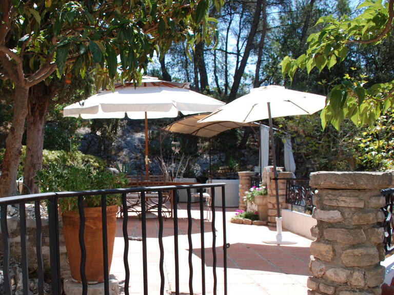 Maison Roquevaire - 6 chambres - 279m²