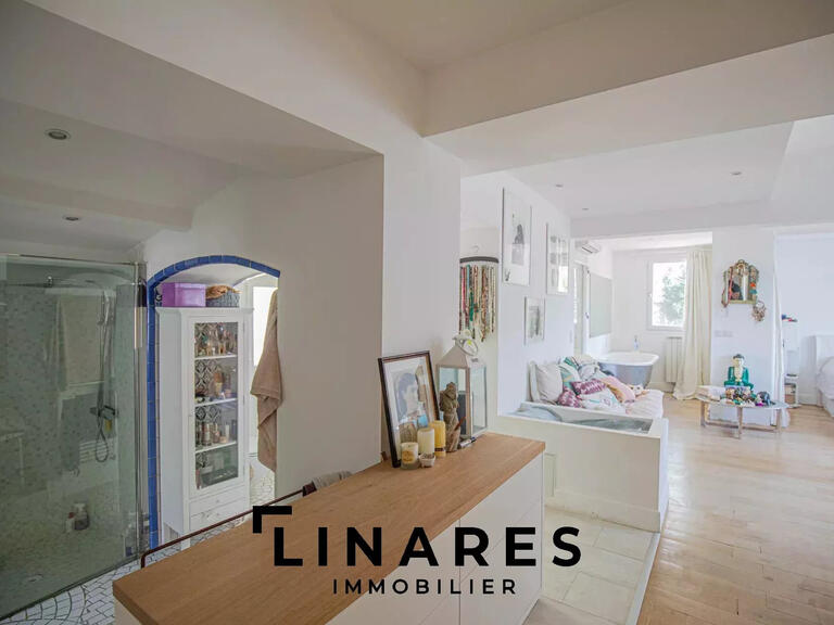 Villa Roquevaire - 4 bedrooms - 320m²