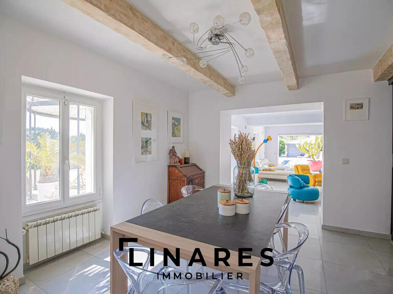 Villa Roquevaire - 4 chambres - 320m²