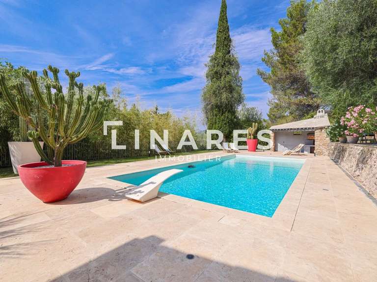 Villa Roquevaire - 4 chambres - 320m²