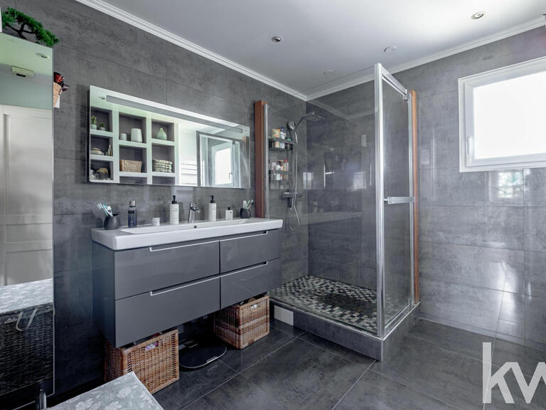 Villa Rosny-sous-Bois - 4 bedrooms - 170m²