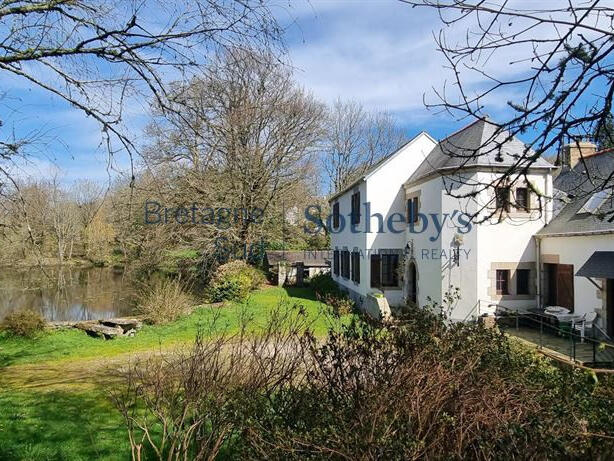 Sale Property Rosporden - 6 bedrooms