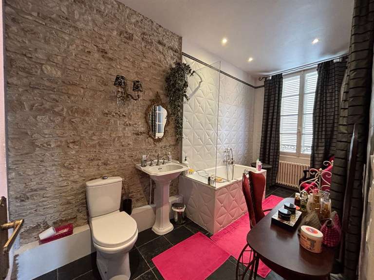 House Rots - 5 bedrooms - 195m²