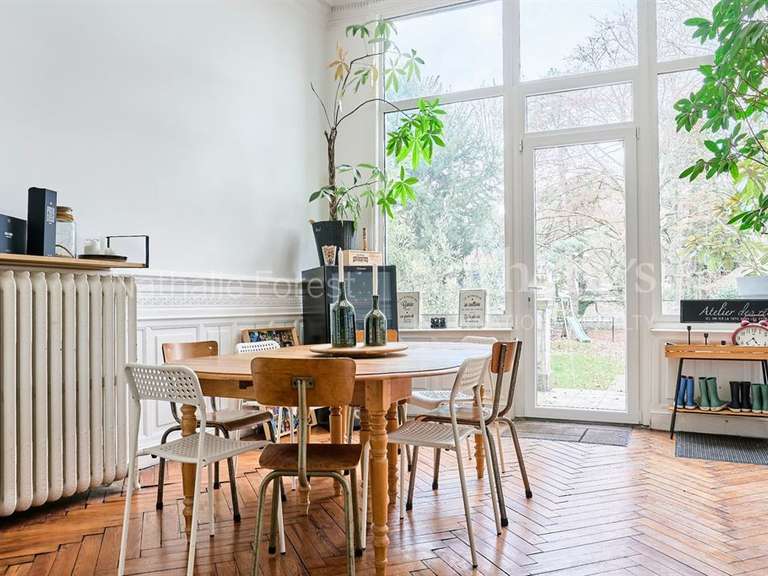 Maison Roubaix - 7 chambres - 351m²