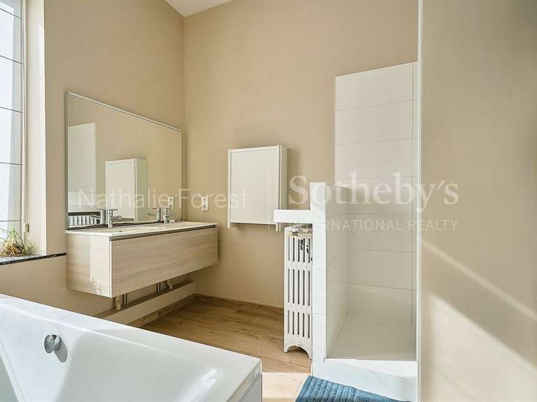 Maison Roubaix - 6 chambres - 275m²