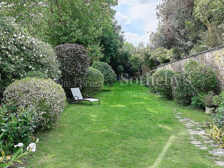 Maison Roubaix - 6 chambres - 275m²