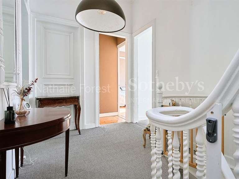 Maison Roubaix - 6 chambres - 275m²