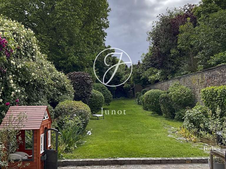 Maison Roubaix - 6 chambres - 272m²