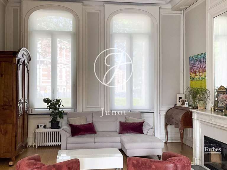 Maison Roubaix - 6 chambres - 272m²