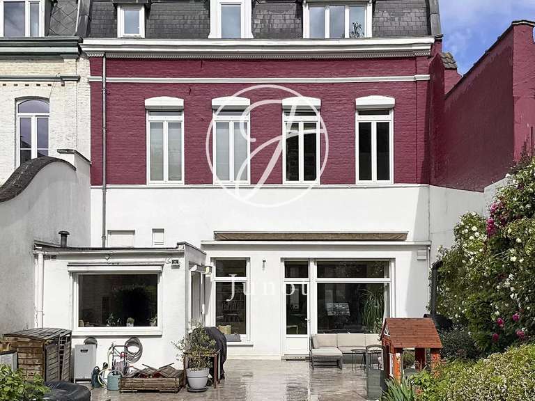 Maison Roubaix - 6 chambres - 272m²
