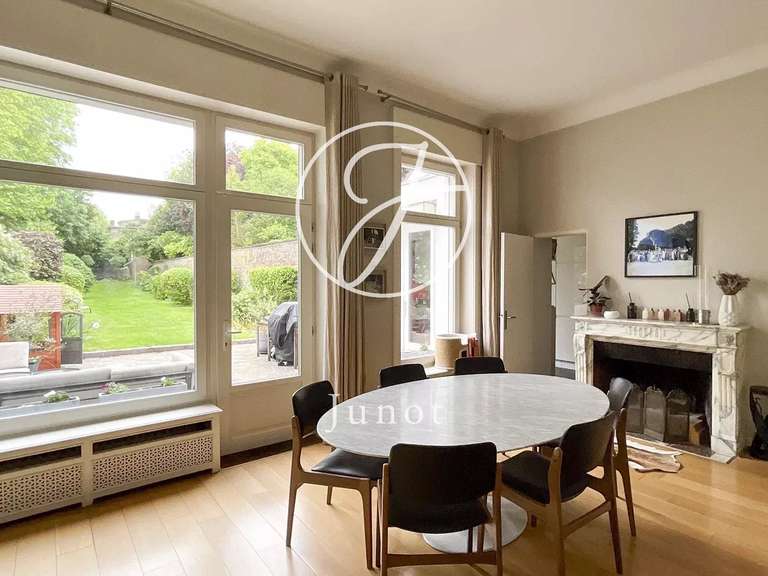 Maison Roubaix - 6 chambres - 272m²