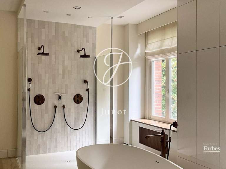 Maison Roubaix - 5 chambres - 438m²