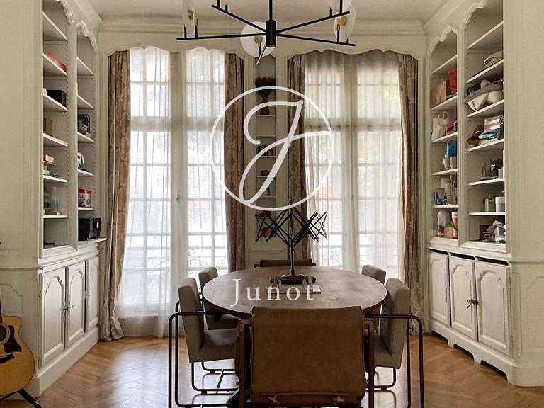 Maison Roubaix - 5 chambres - 438m²