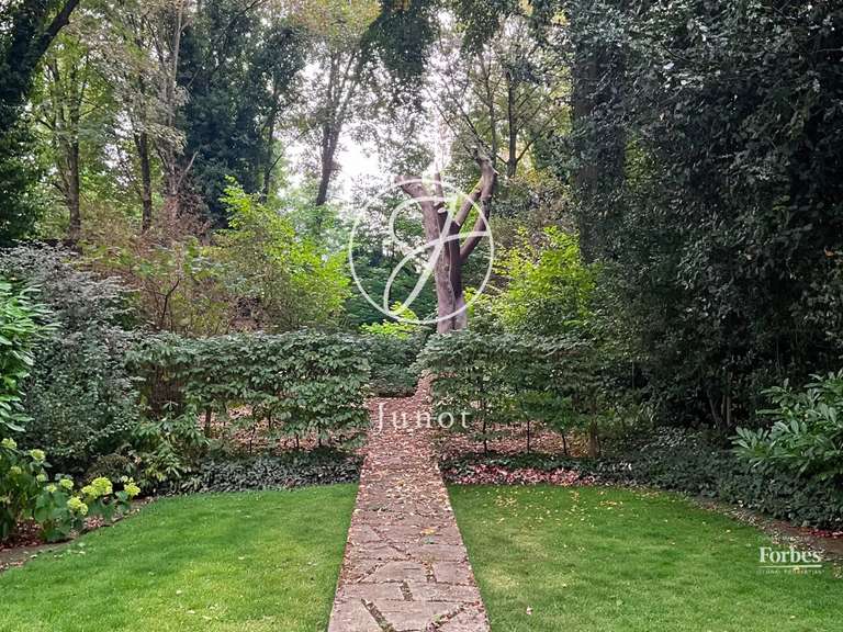 Maison Roubaix - 5 chambres - 438m²
