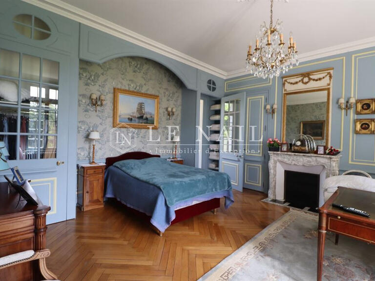 Castle Rouen - 8 bedrooms - 600m²