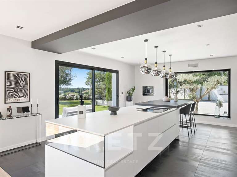 Maison Rouffiac-Tolosan - 6 chambres - 365m²