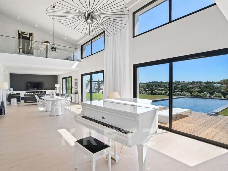 Maison Rouffiac-Tolosan - 6 chambres - 365m²