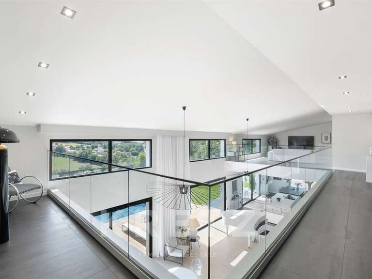 Maison Rouffiac-Tolosan - 6 chambres - 365m²