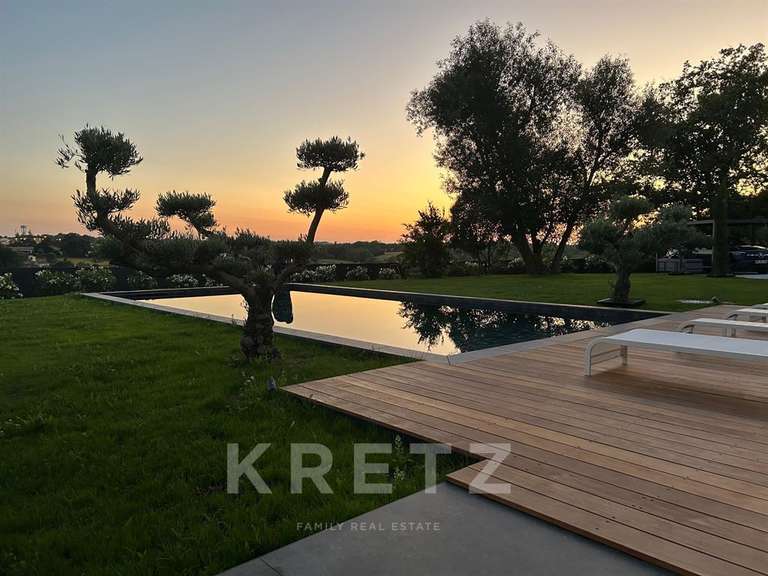 Maison Rouffiac-Tolosan - 6 chambres - 365m²