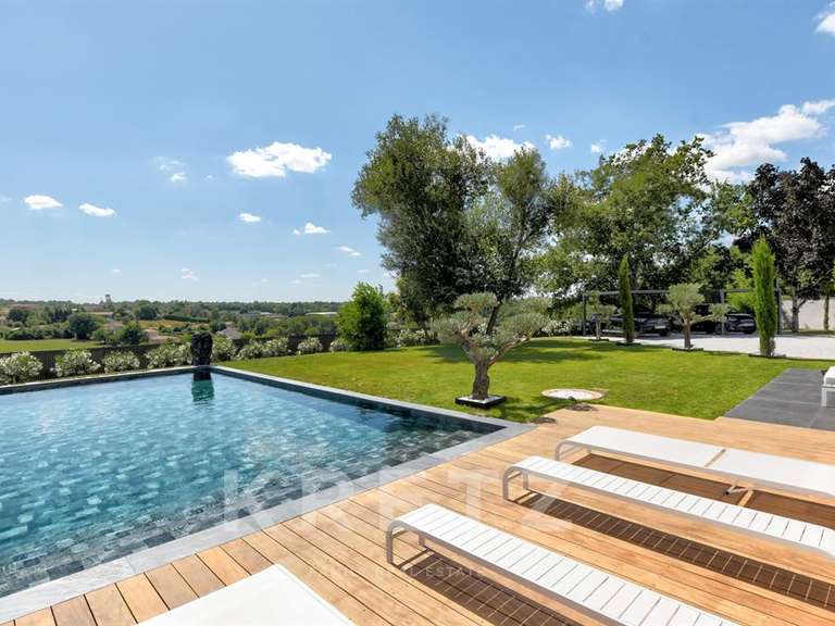 Maison Rouffiac-Tolosan - 6 chambres - 365m²