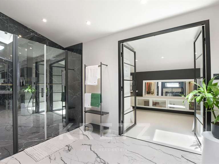 Maison Rouffiac-Tolosan - 6 chambres - 365m²