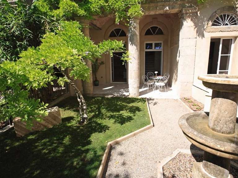 Maison Roujan - 11 chambres - 615m²