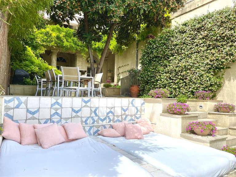 House Roujan - 11 bedrooms - 615m²