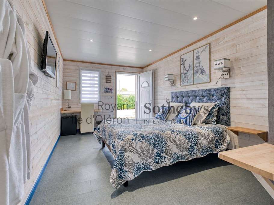 Maison Roullet-Saint-Estèphe