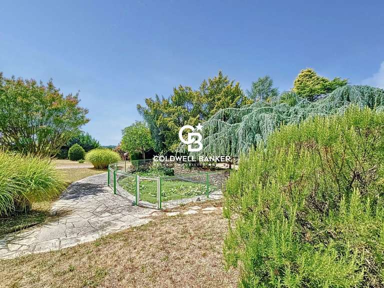 Maison Roullet-Saint-Estèphe - 5 chambres - 506m²