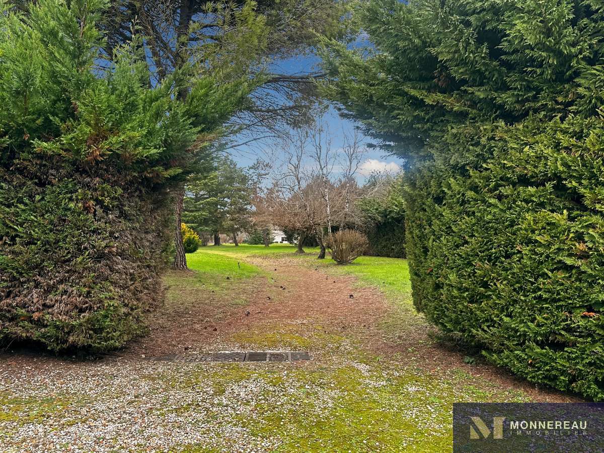 Maison Roullet-Saint-Estèphe