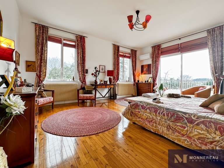 Maison Roullet-Saint-Estèphe - 7 chambres - 375m²