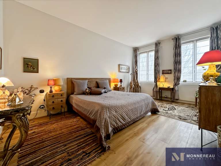 Maison Roullet-Saint-Estèphe - 7 chambres - 375m²