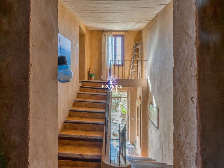 Maison Roussillon - 3 chambres - 160m²