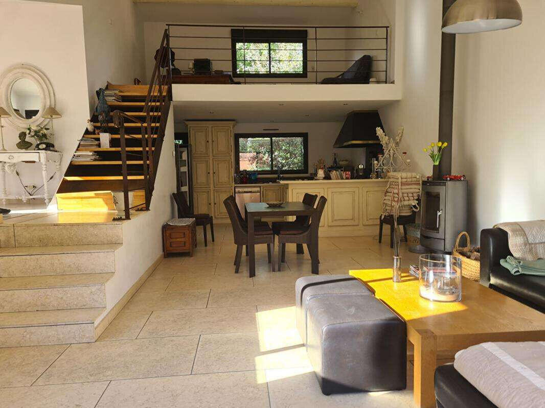 Maison Roussillon