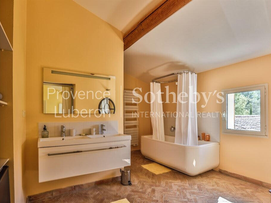Maison Roussillon