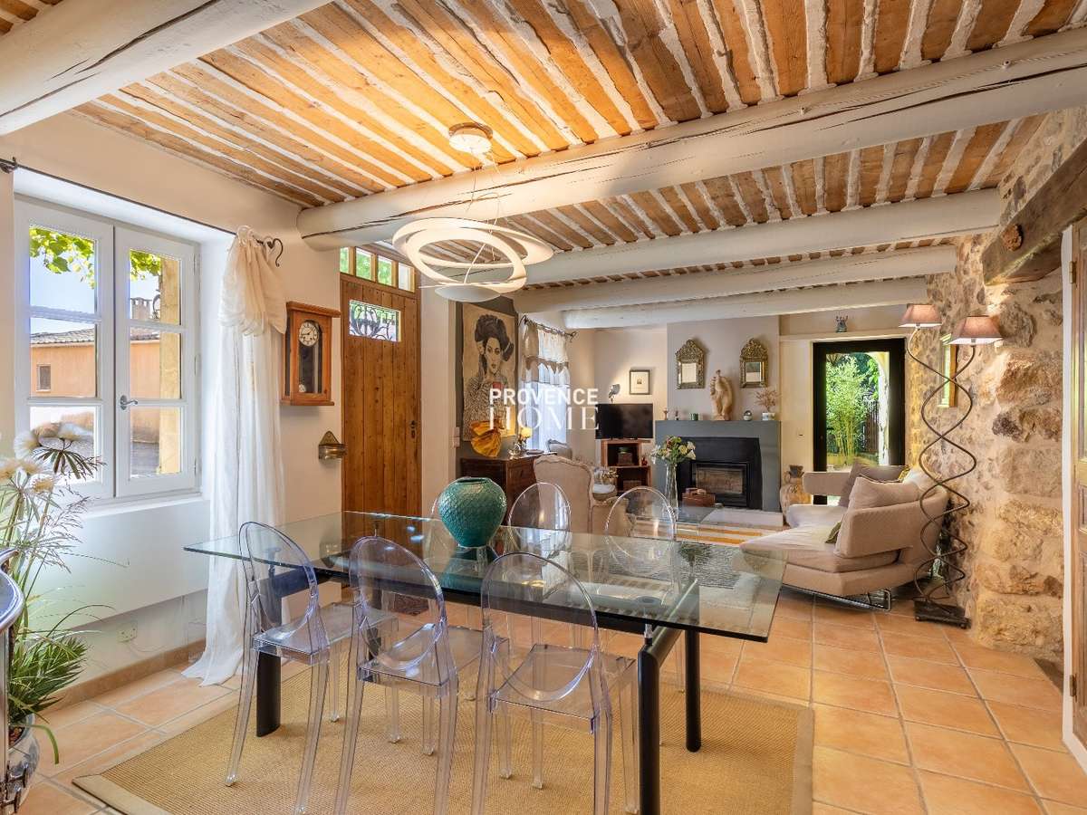 Maison Roussillon